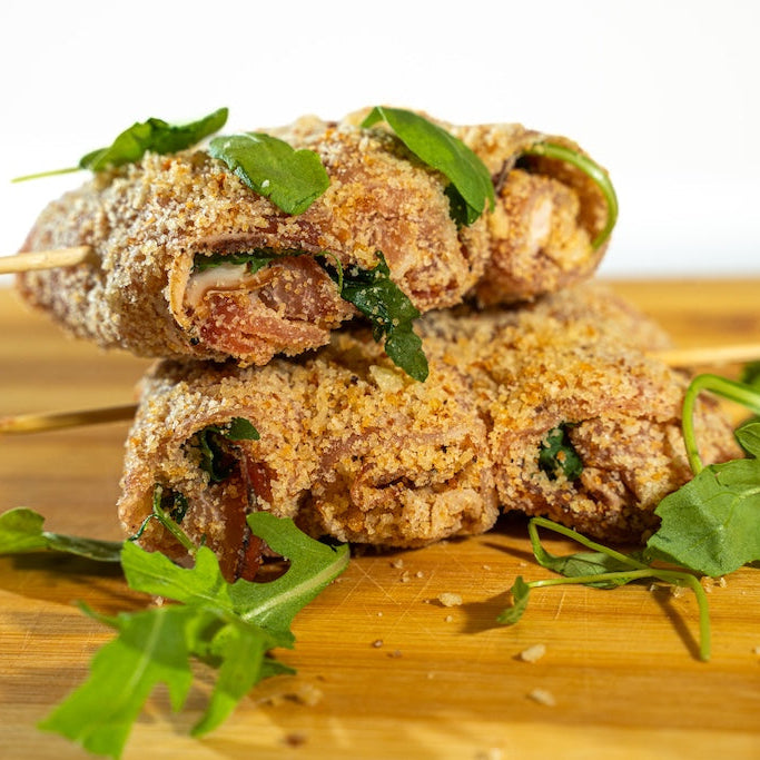 Involtini gourmet pronti da cuocere con speck affumicato, rucola e provolone dolce – Macelleria SMAP